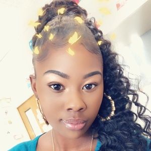 Meet your Posher, Martisha